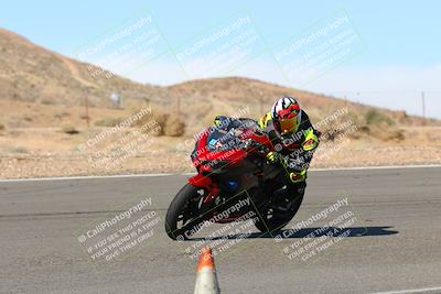 media/Feb-05-2023-Classic Track Day (Sun) [[c35aca4a42]]/Group 3/session 3 turn 13/